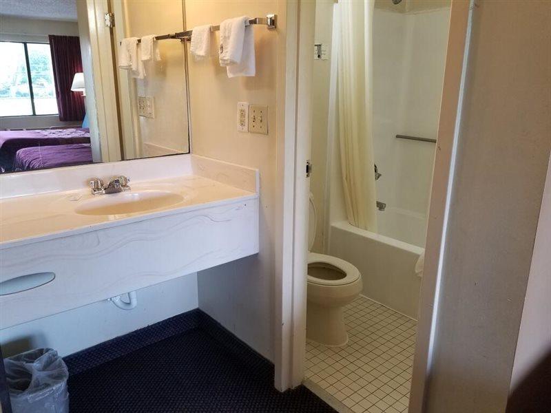 Americas Best Value Inn - Chesapeake Exterior foto